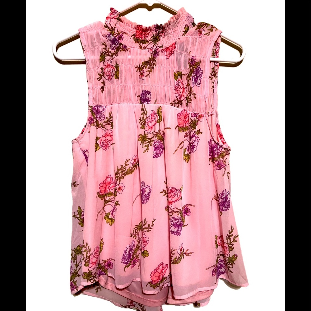 Floral sleeveless blouse